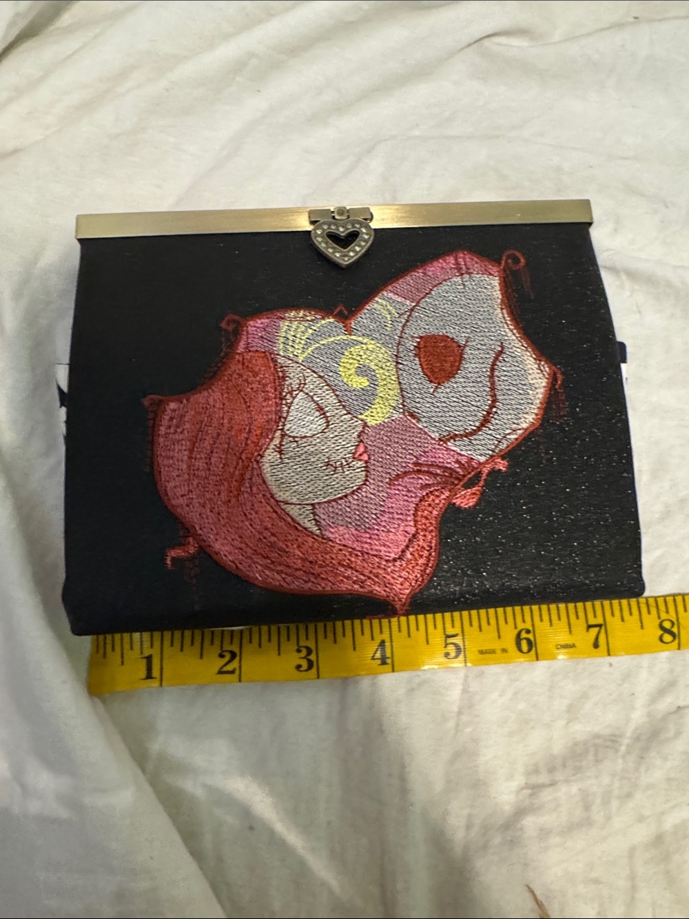 Embroidered Heart Kiss Clutch - Black & Pink